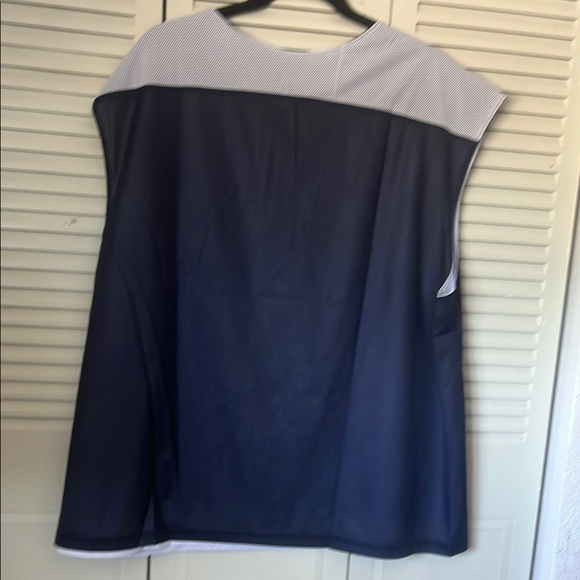 Nike Blue and Gray Sleeveless Boxy Men's Jersey - Picture 5 of 5